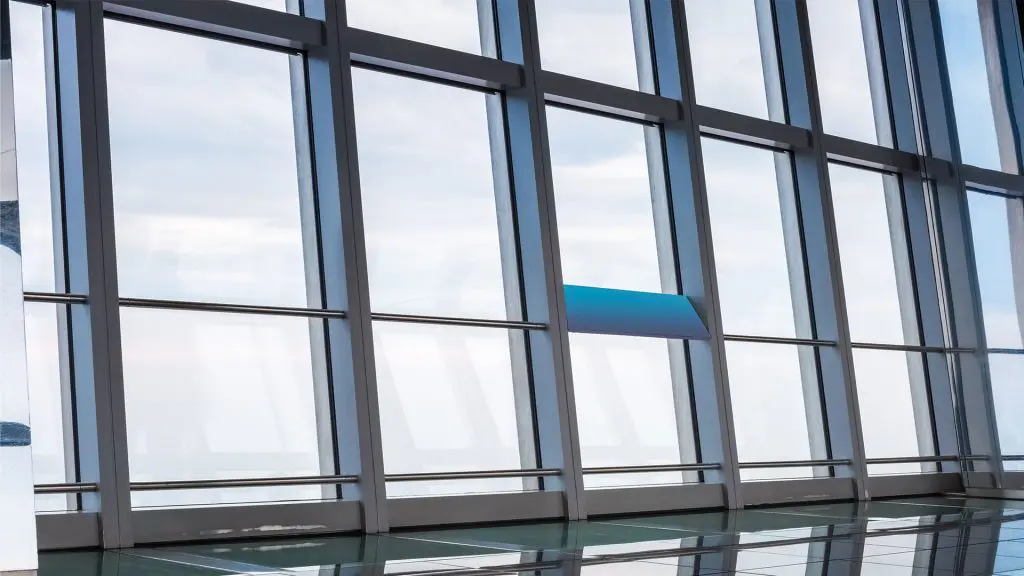 Raumhohe Fenster mit Absturzsicherung – Stilvoll und sicher