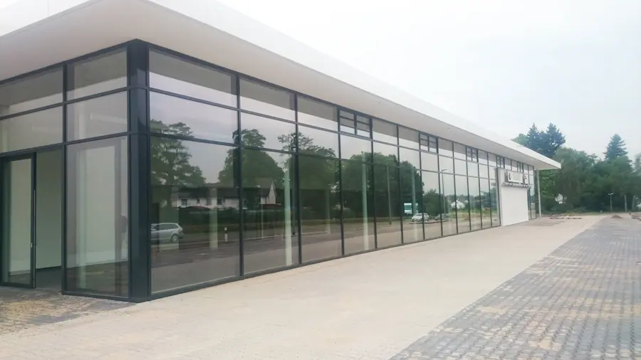 Autohaus - 3